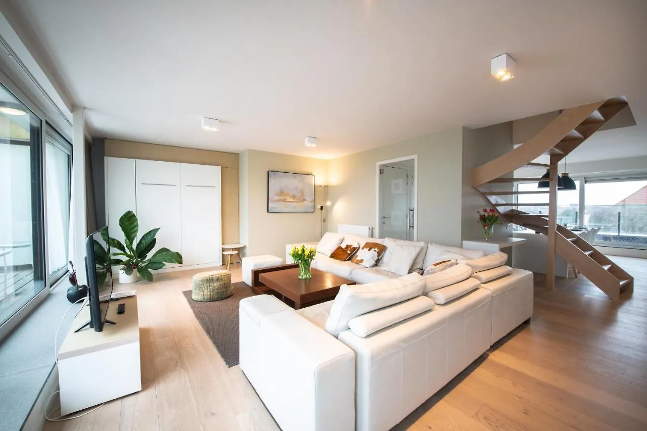 Belcasa Family Suites & Lofts Aparthotel Миделкерк Апартаменты