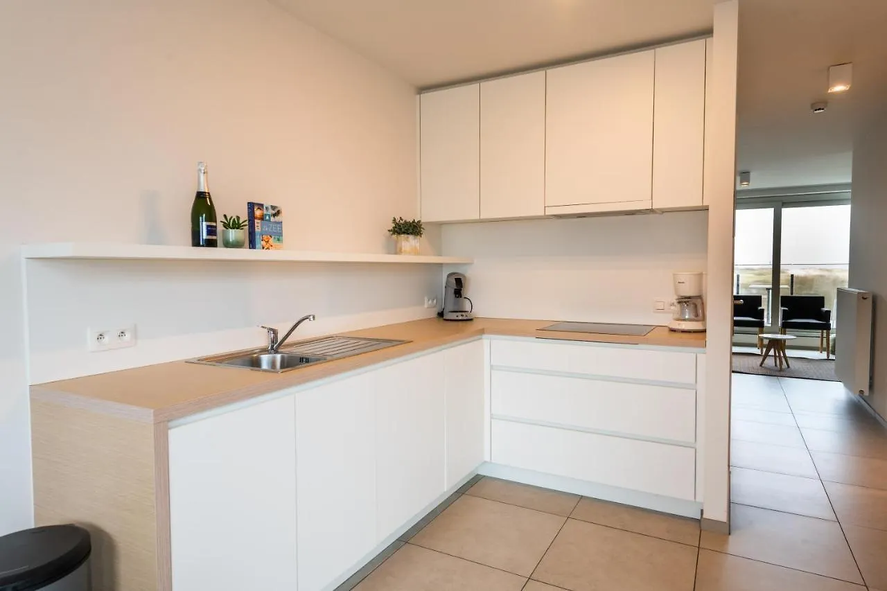 Belcasa Family Suites & Lofts Aparthotel Миделкерк Апартаменты