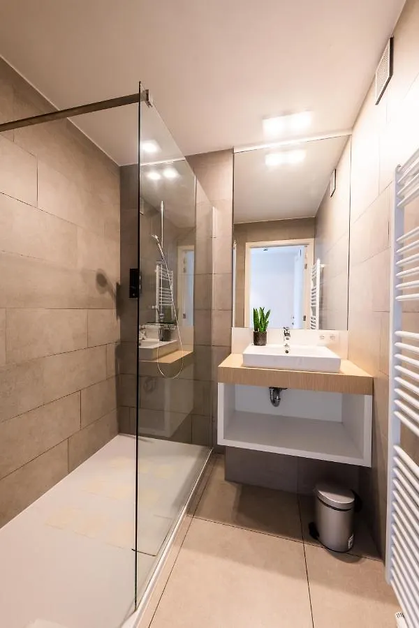 Belcasa Family Suites & Lofts Aparthotel Миделкерк 0*,  Бельгия